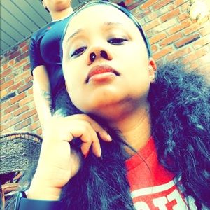 Meet your Posher, Chiniqua